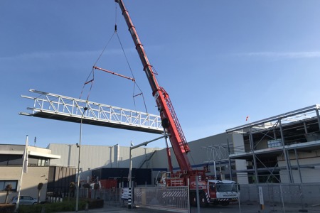 Loopbrug geplaatst in Boxtel