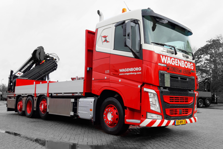 Nieuwe Volvo bakwagen met HIAB autolaadkraan voor Wagenborg Nedlift!